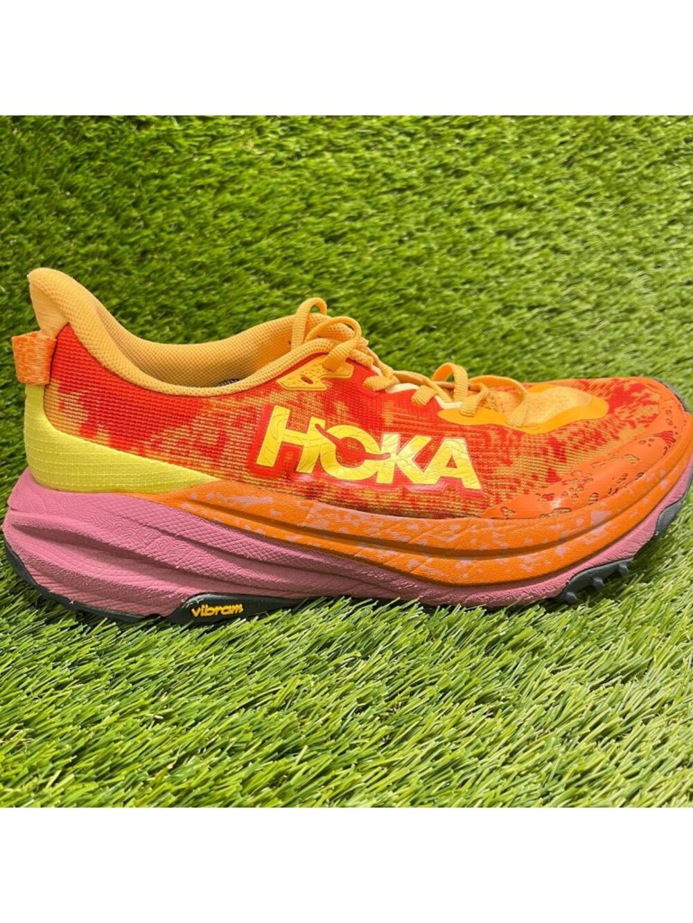 Hoka One One Speedgoat 6 Womens Size 8B Orange Athletic Running Shoes Sneakers